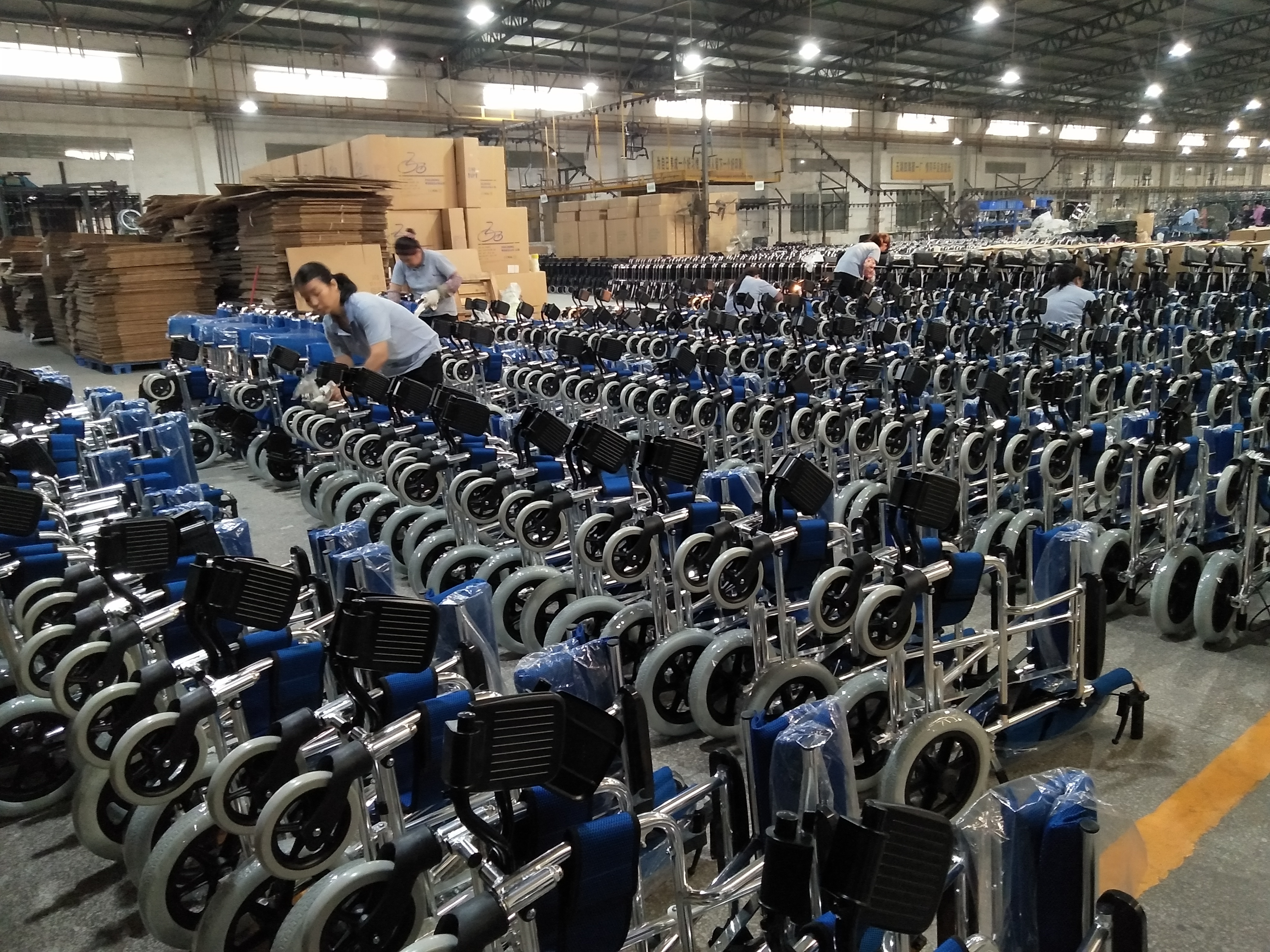 Topmedi aluminum wheelchair TAW805LABJ to Singapore